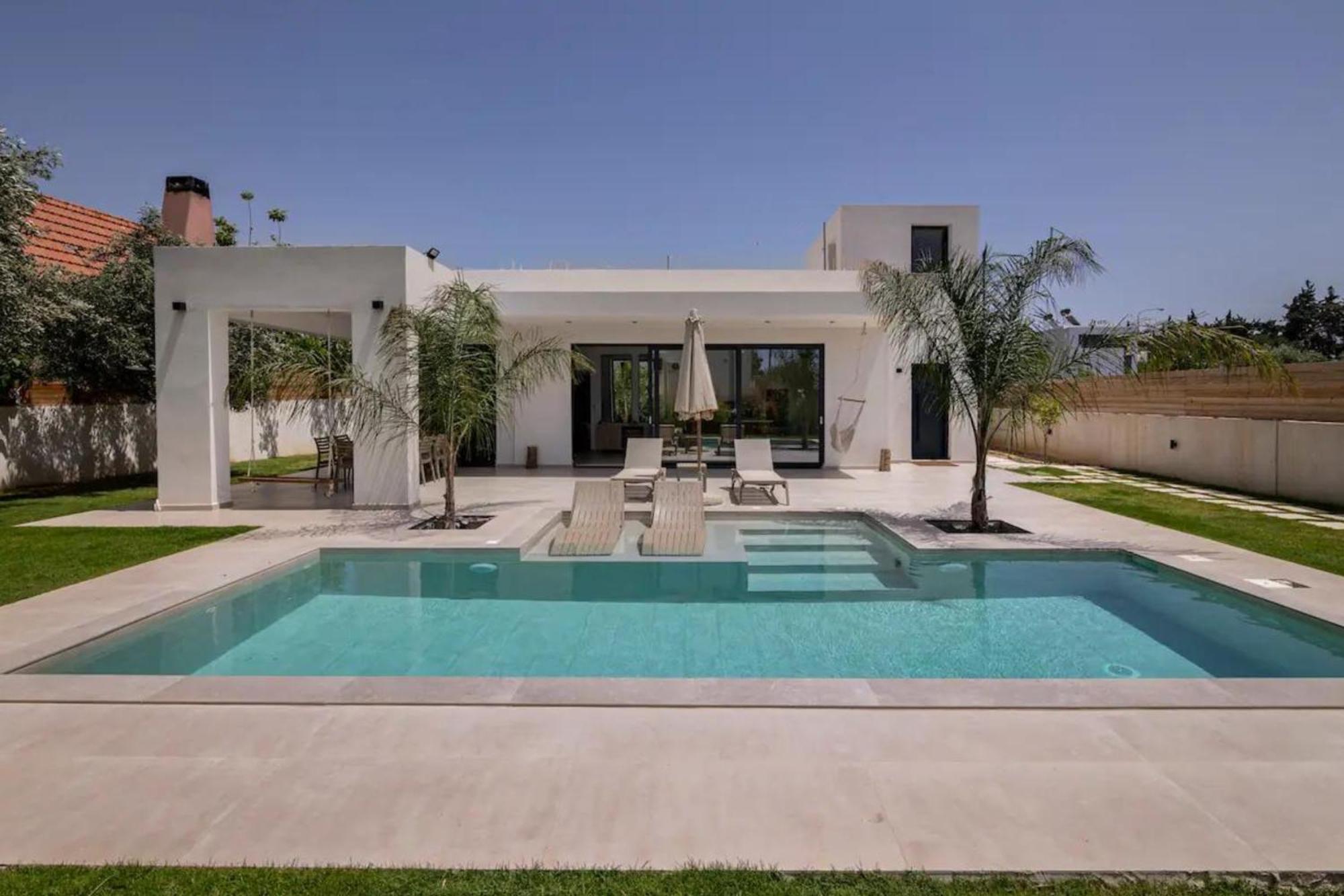 Villa Kala Loutraki - Private Pool & Sauna I Beach Eksteriør bilde