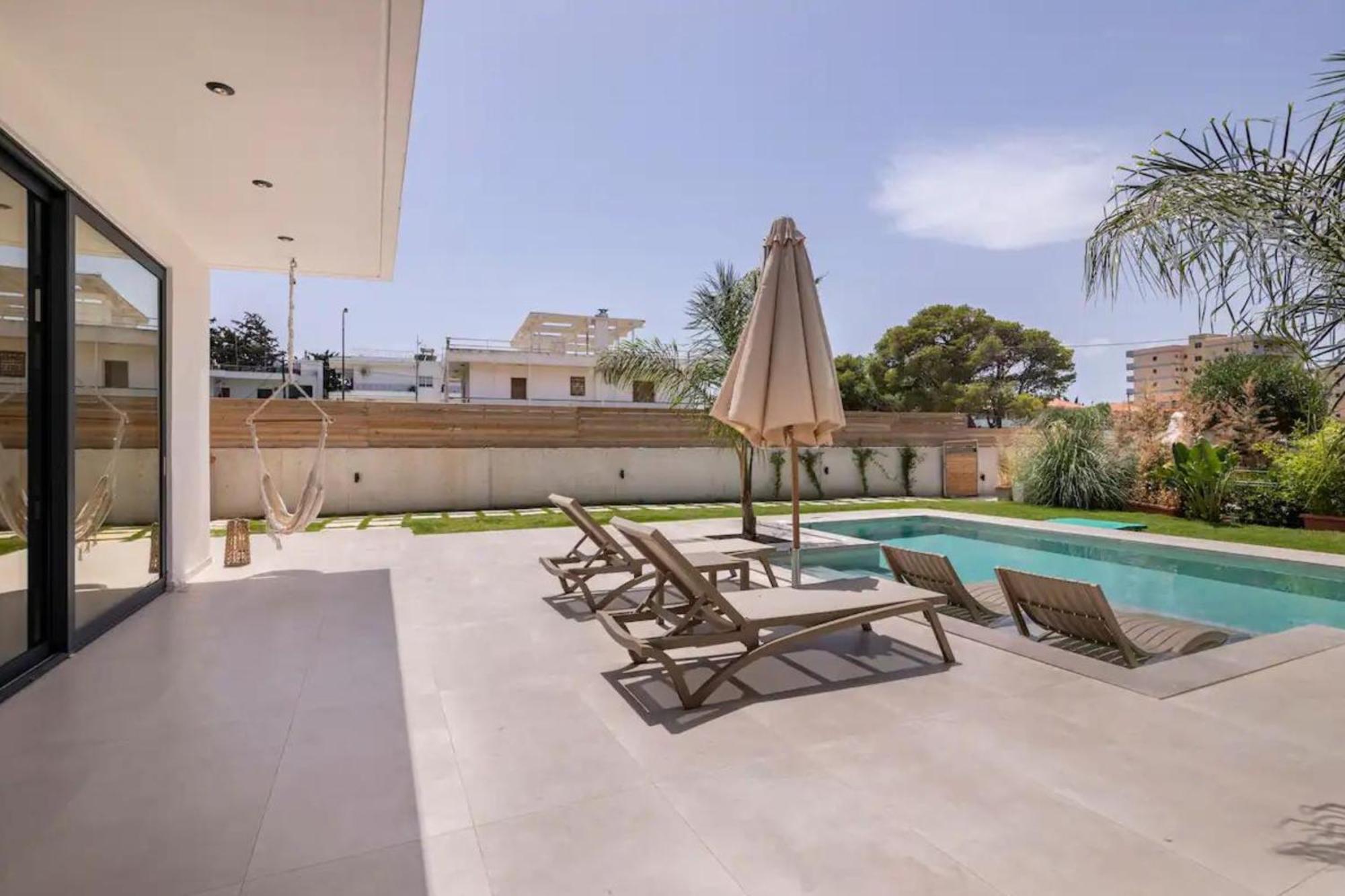 Villa Kala Loutraki - Private Pool & Sauna I Beach Eksteriør bilde
