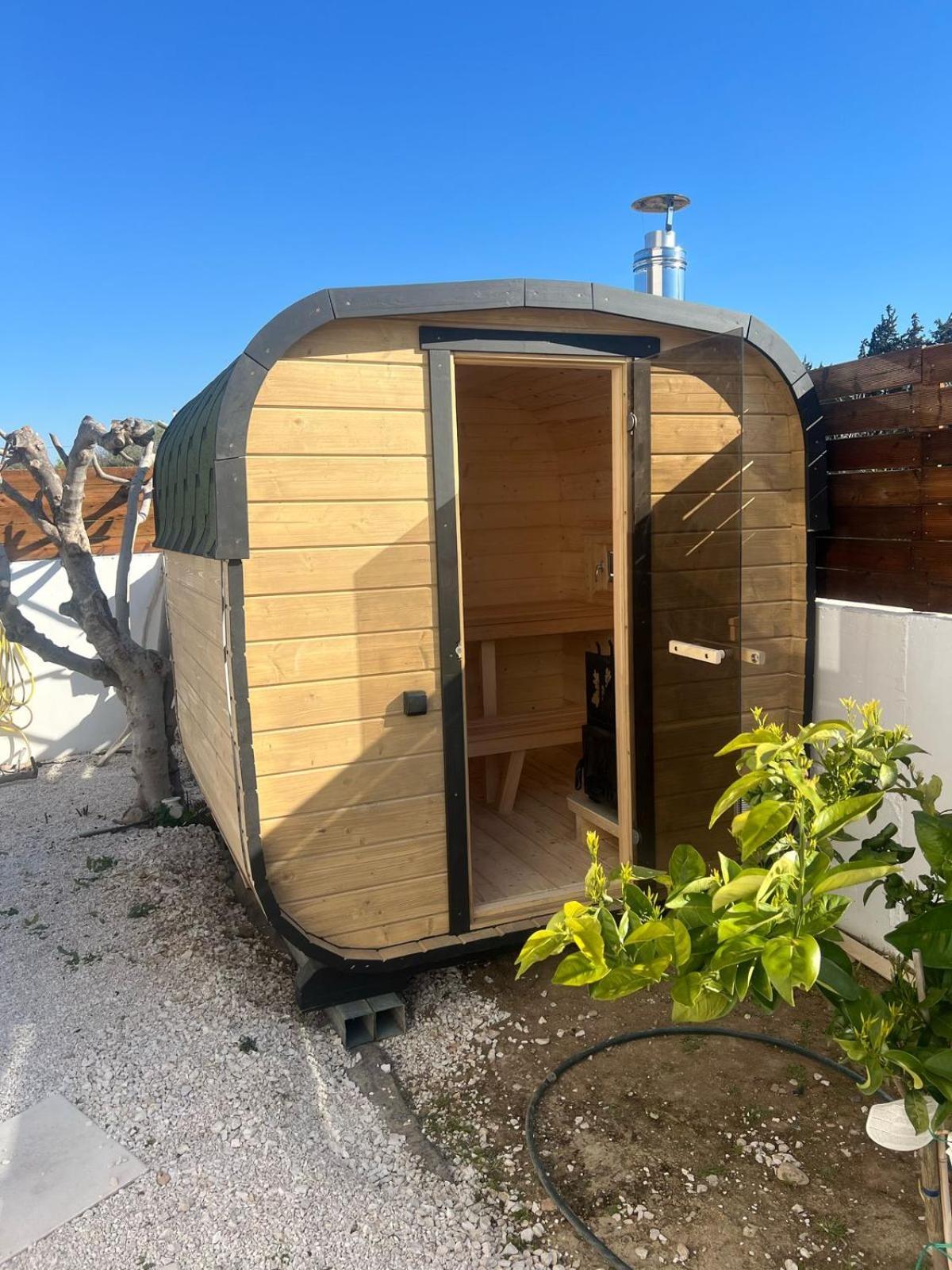 Villa Kala Loutraki - Private Pool & Sauna I Beach Eksteriør bilde